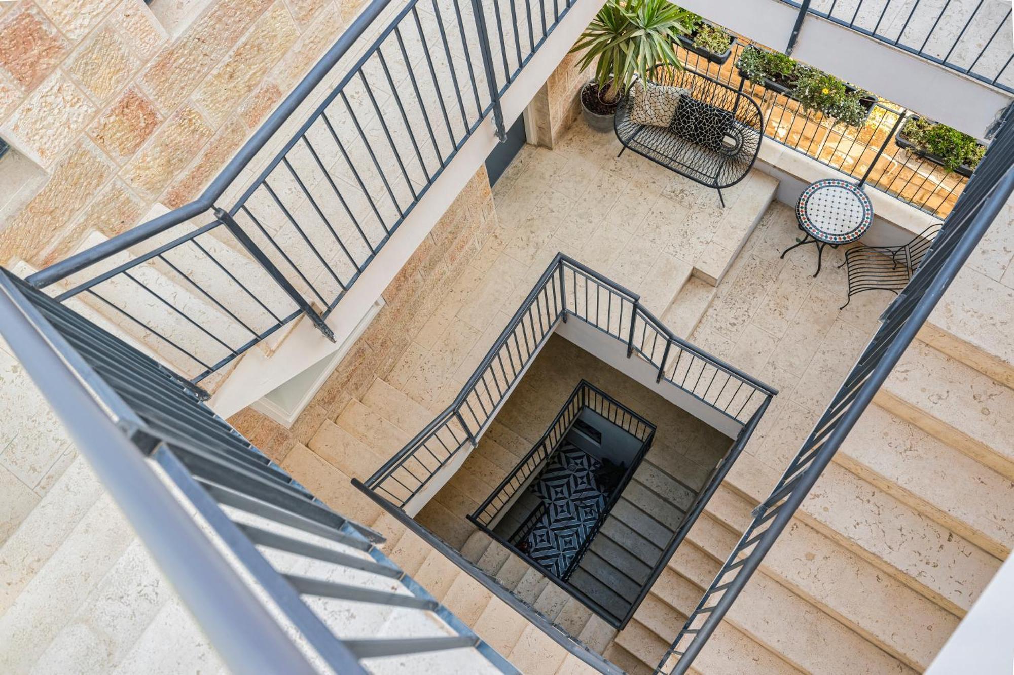 Villa Albi - Machne Yehuda Hotel エルサレム エクステリア 写真